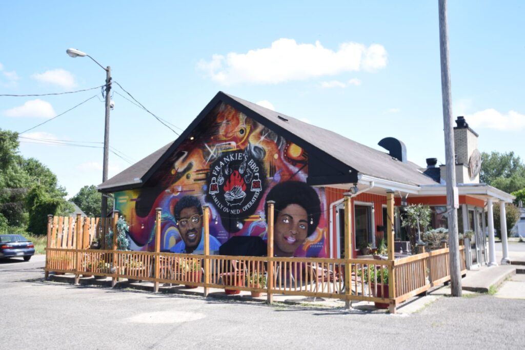Frankie's BBQ 1